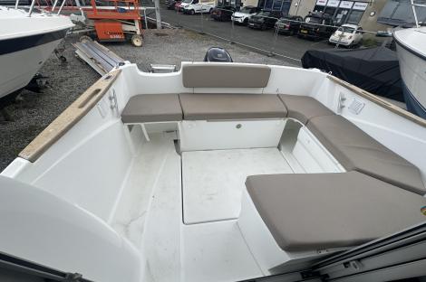 2016 Beneteau Antares 6.80 Motor Boat