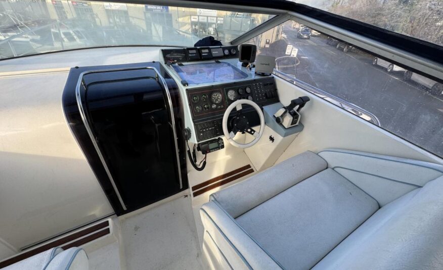 1990 Falcon Falcon 27 Motor Boat