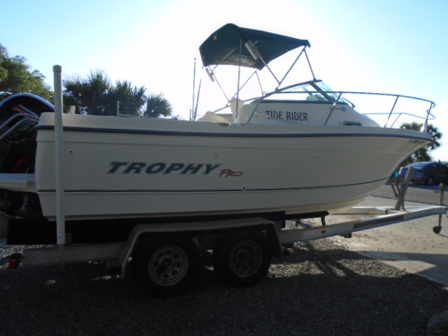 2004 Trophy 2002 WA