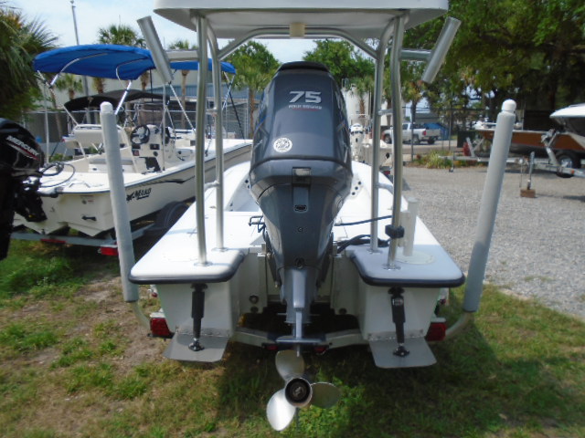 2006 Bay Craft 180 Tunnel Explorer