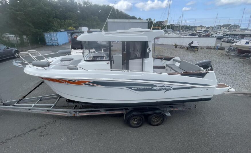 2015 Beneteau Barracuda 7 Motor Boat