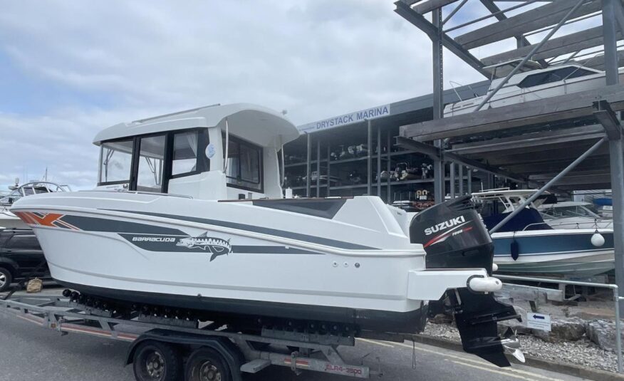 2015 Beneteau Barracuda 7 Motor Boat