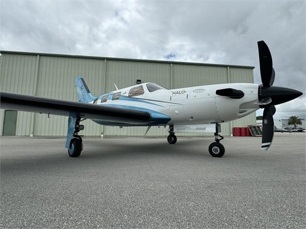 N221LT – 2022 PIPER M600 SLS