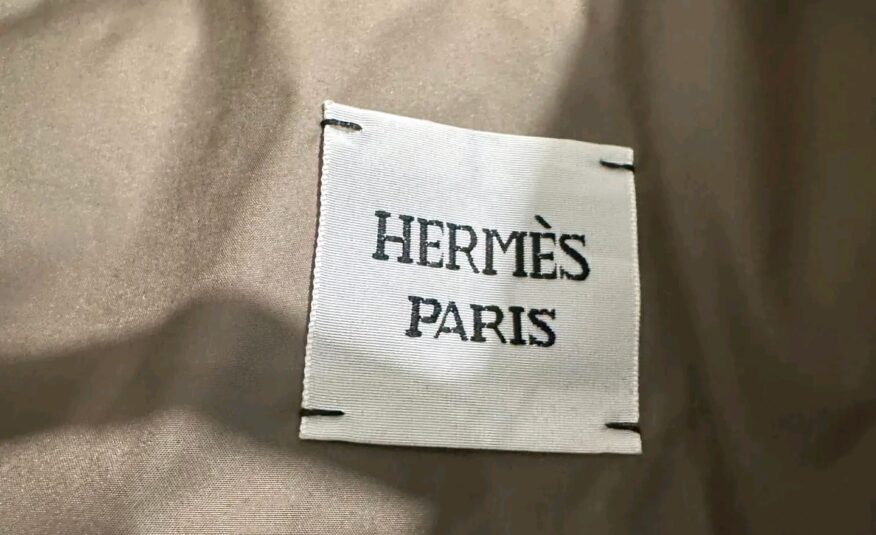 BRAND NEW Hermes Gilet Long Matelasse