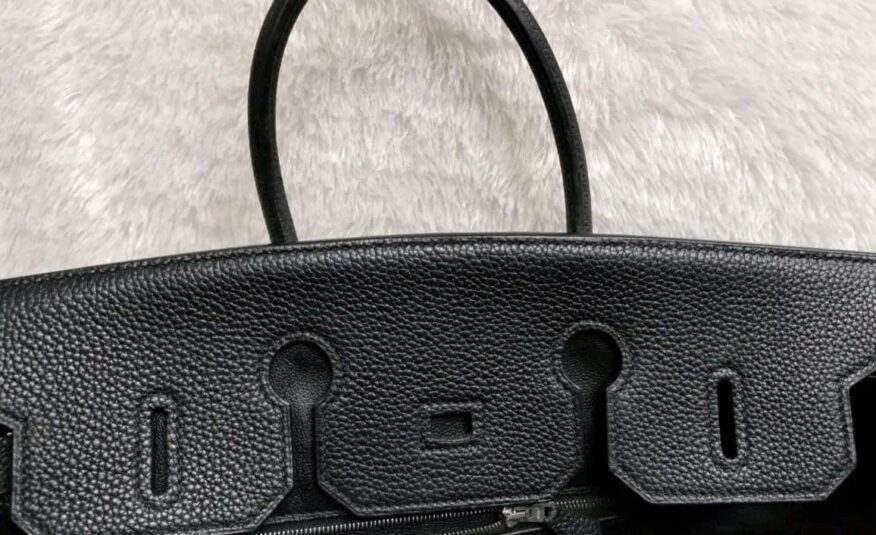 Birkin 35 B35 Noir Black Togo Leather PHW stamp H Square year 2004